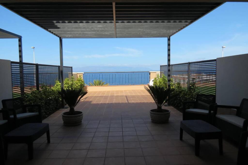 Luxury House With 3 Bedrooms, Sea Wiew And Swimming Pool In A Quiet Residence Puerto de Santiago  Esterno foto