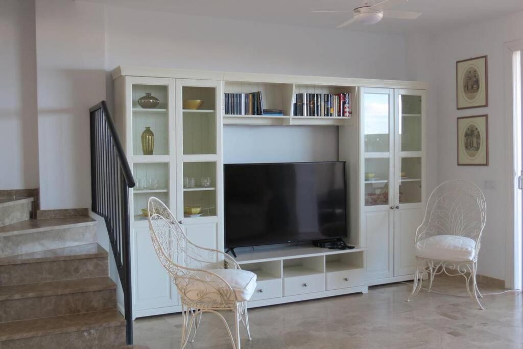 Luxury House With 3 Bedrooms, Sea Wiew And Swimming Pool In A Quiet Residence Puerto de Santiago  Esterno foto